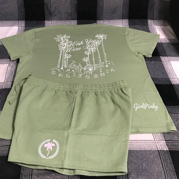 COPY - victoria secret PINK shorts OUTFIT WITH SHORT SLEEVE CAMPUS TEE - Picture 1 of 5